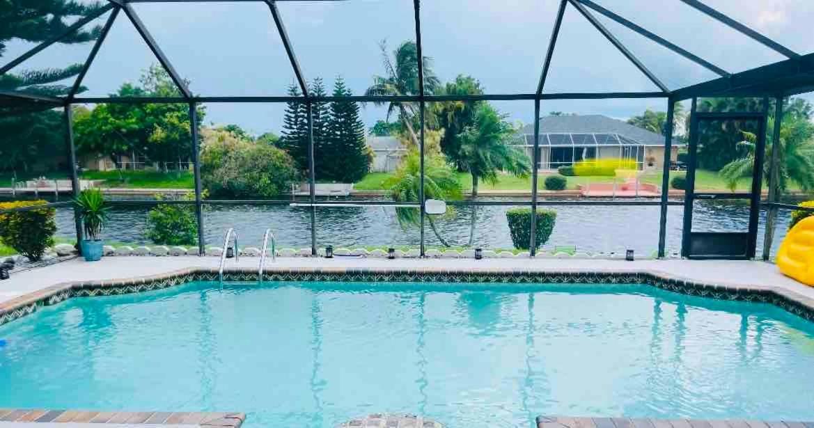 Hidden Secret Waterfront Retreat Cape Coral Exterior foto