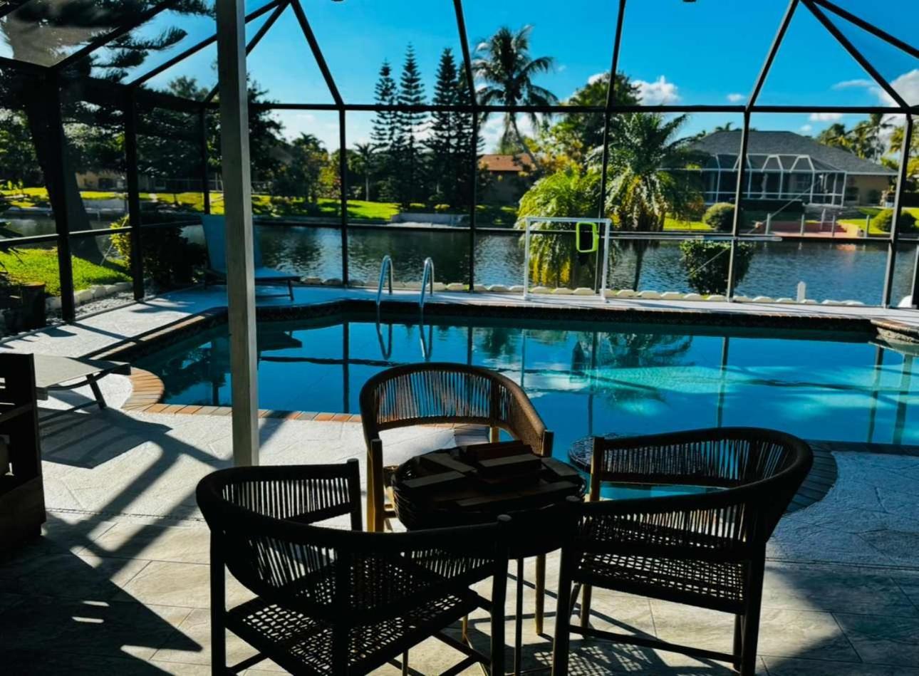 Hidden Secret Waterfront Retreat Cape Coral Exterior foto